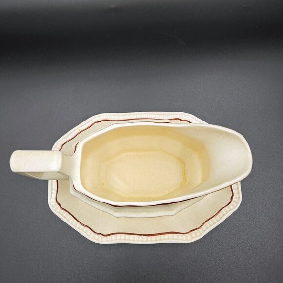 Kensington Gravy Boat With Tray Staffordshire England Ironstone Canterbury Cream - Picture 6 of 13